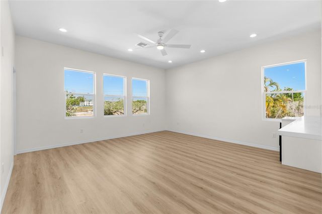 4234 4TH STREET S, St Petersburg, FL 33705