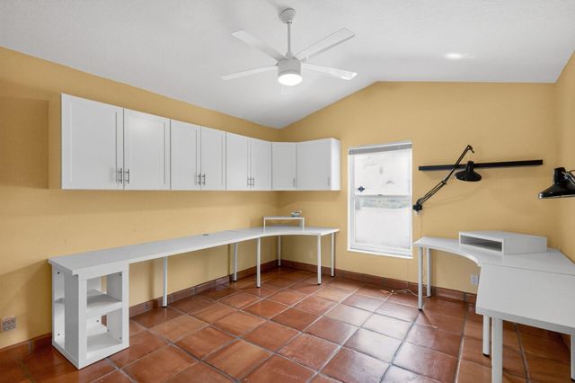 1404 Mahogany Place, Palm Beach Gardens, FL 33418