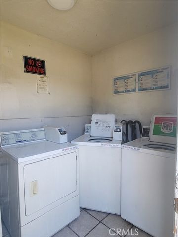 6663 Gundry Avenue 1, Long Beach, CA 90805