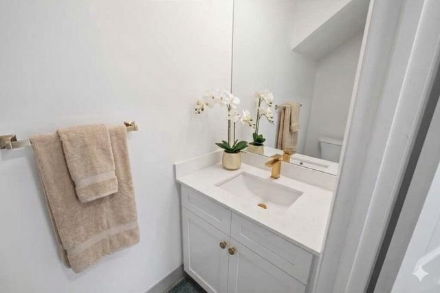 124 Chelsea Lane S, Plantation, FL 33324