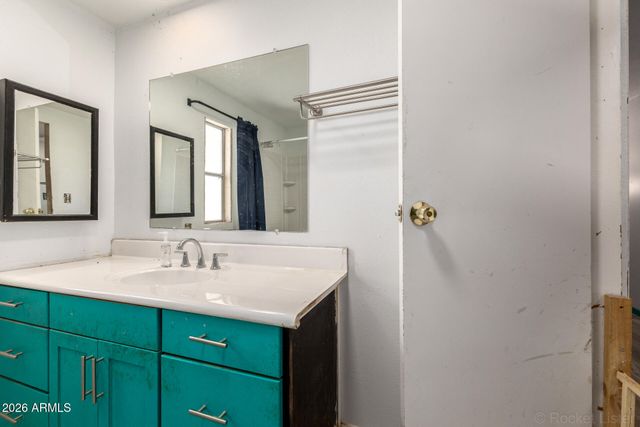 16029 N 70TH Avenue, Peoria, AZ 85382