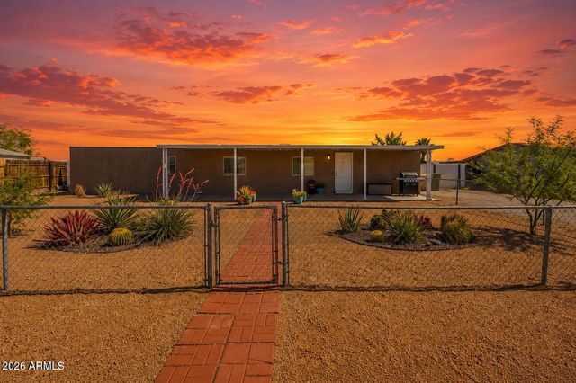 16029 N 70TH Avenue, Peoria, AZ 85382