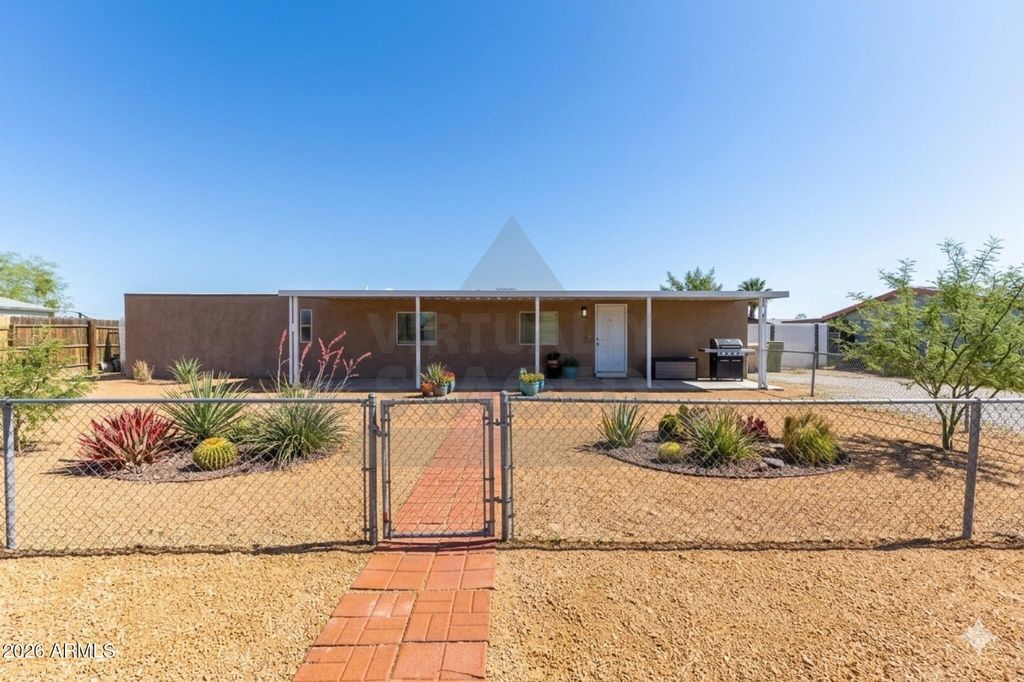 16029 N 70TH Avenue, Peoria, AZ 85382