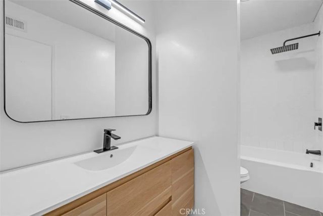 424 E Newmark B, Monterey Park, CA 91755