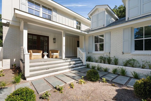 340 Molasses Lane, Mount Pleasant, SC 29464