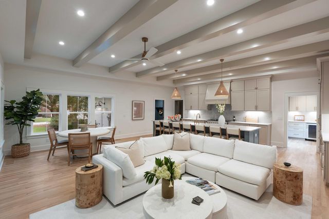 340 Molasses Lane, Mount Pleasant, SC 29464