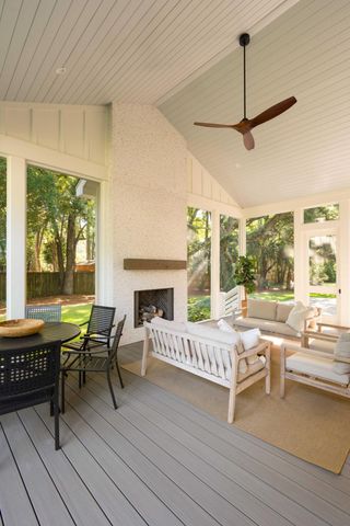 340 Molasses Lane, Mount Pleasant, SC 29464