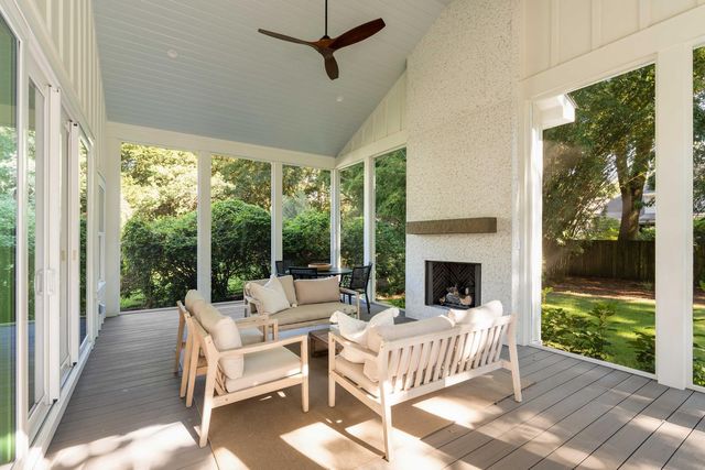 340 Molasses Lane, Mount Pleasant, SC 29464