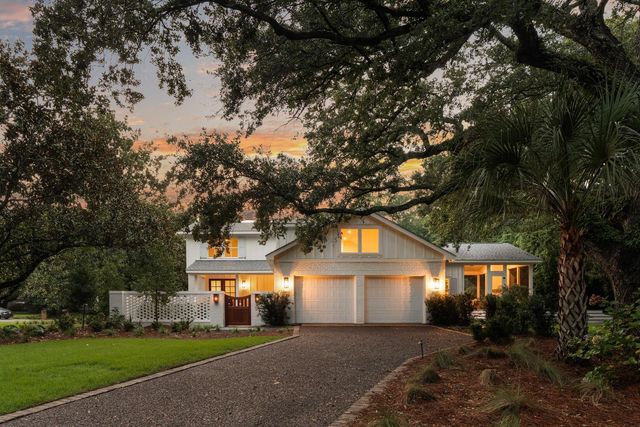 340 Molasses Lane, Mount Pleasant, SC 29464