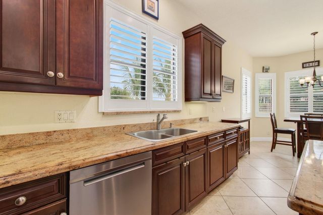 3415 Collonade Drive, Wellington, FL 33449