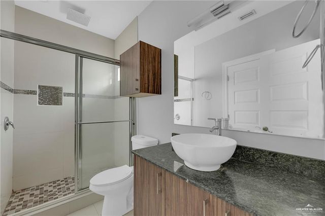 2706 Larkspur Avenue, Edinburg, TX 78541