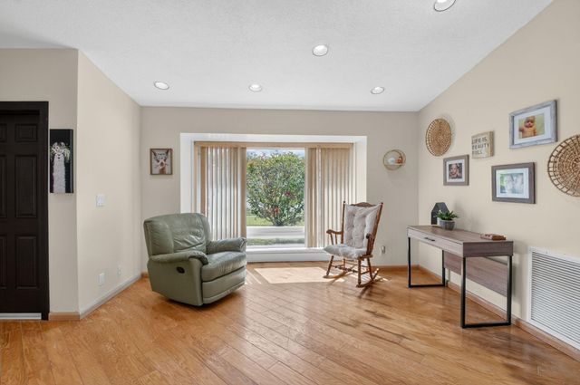 10185 Harbourtown Court, Boca Raton, FL 33498