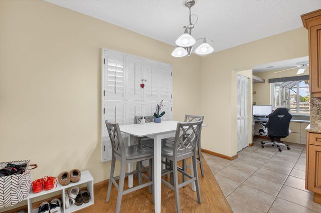 10185 Harbourtown Court, Boca Raton, FL 33498