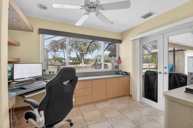 10185 Harbourtown Court, Boca Raton, FL 33498