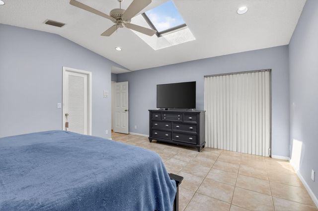 10185 Harbourtown Court, Boca Raton, FL 33498