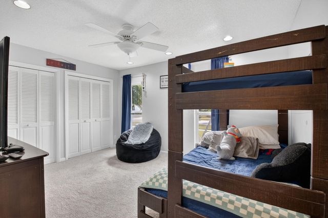 10185 Harbourtown Court, Boca Raton, FL 33498