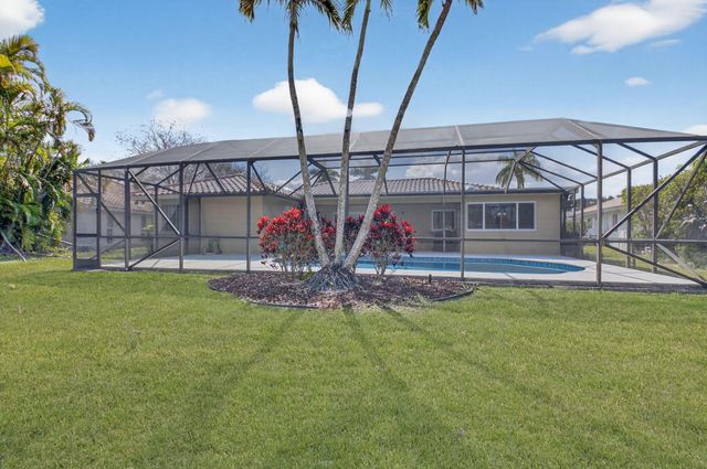 10185 Harbourtown Court, Boca Raton, FL 33498