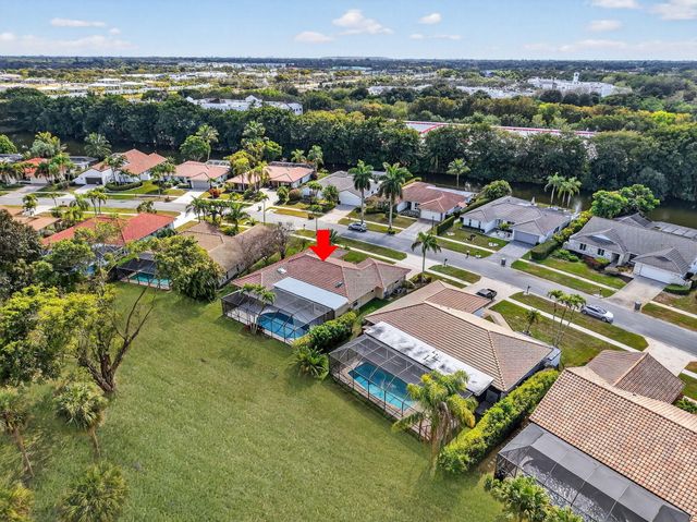 10185 Harbourtown Court, Boca Raton, FL 33498