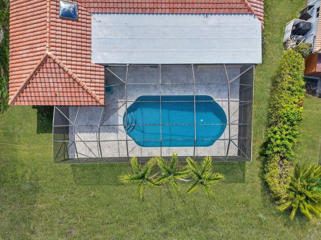 10185 Harbourtown Court, Boca Raton, FL 33498