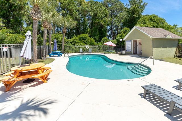 4643 Windstarr Drive, Destin, FL 32541