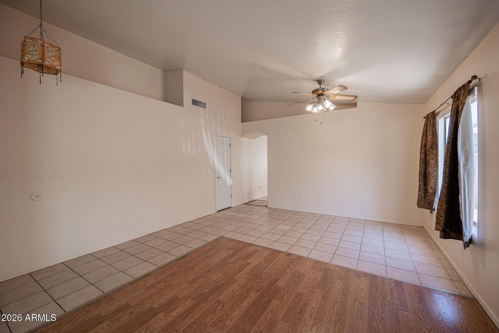 925 S SAILFISH Drive, Gilbert, AZ 85233 — photo 5