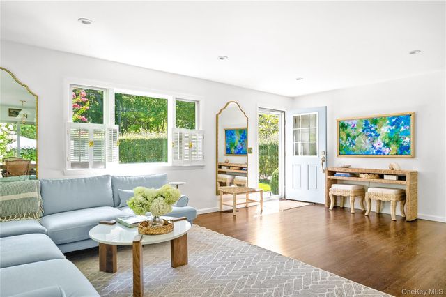 5 Oak Drive, Sag Harbor, NY 11963