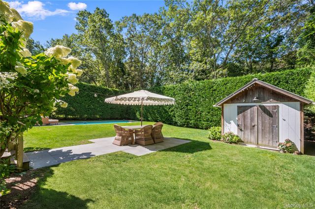 5 Oak Drive, Sag Harbor, NY 11963