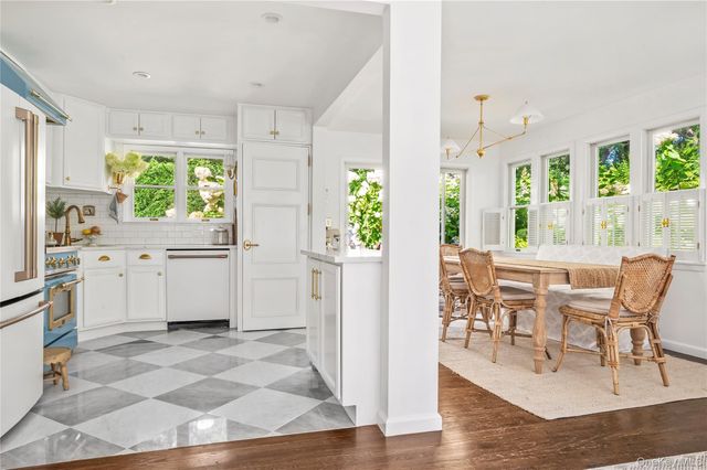 5 Oak Drive, Sag Harbor, NY 11963