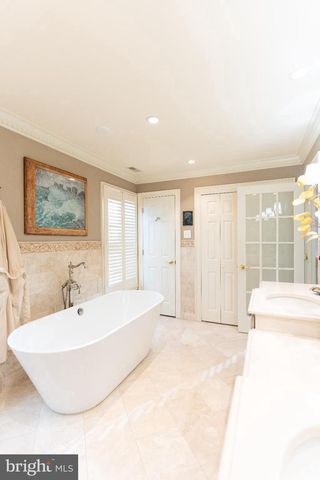 9 HUNT CT, Middleburg, VA 20117