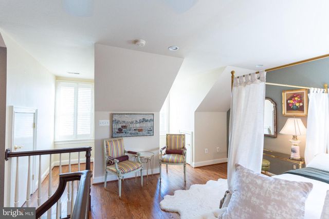 9 HUNT CT, Middleburg, VA 20117