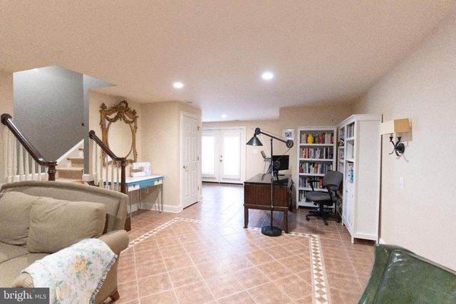 9 HUNT CT, Middleburg, VA 20117