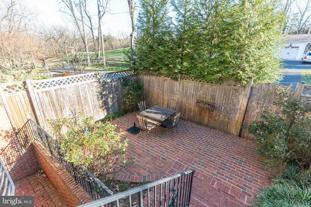 9 HUNT CT, Middleburg, VA 20117