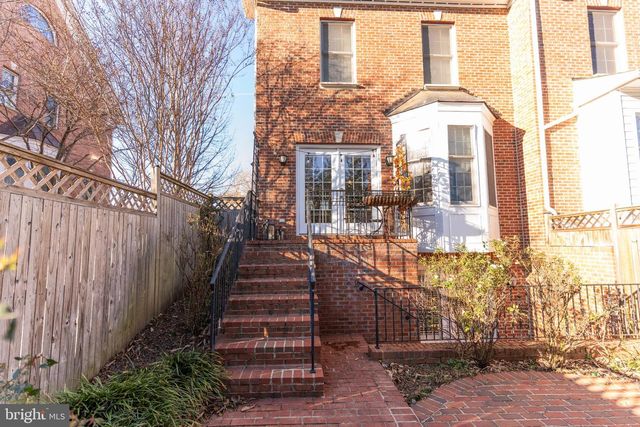 9 HUNT CT, Middleburg, VA 20117