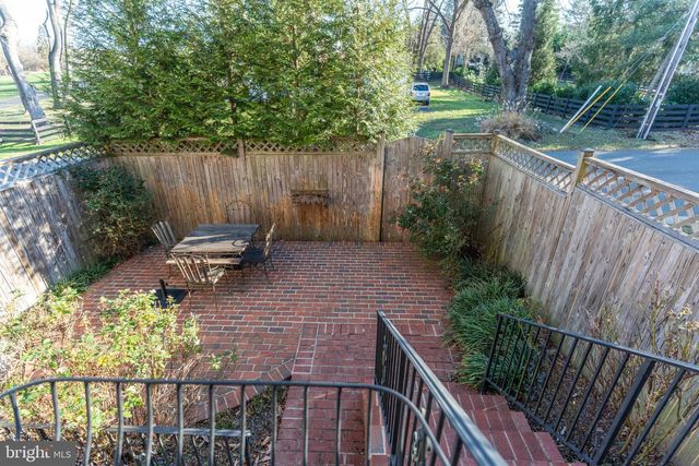 9 HUNT CT, Middleburg, VA 20117