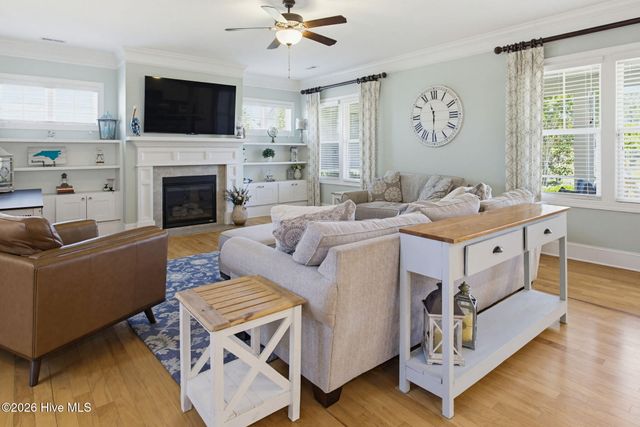 425 Lanyard Drive, Newport, NC 28570