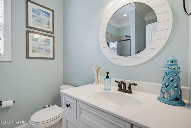 425 Lanyard Drive, Newport, NC 28570