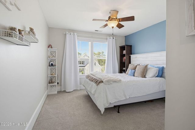 425 Lanyard Drive, Newport, NC 28570