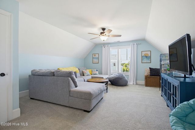 425 Lanyard Drive, Newport, NC 28570