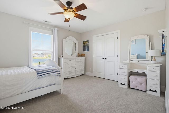 425 Lanyard Drive, Newport, NC 28570