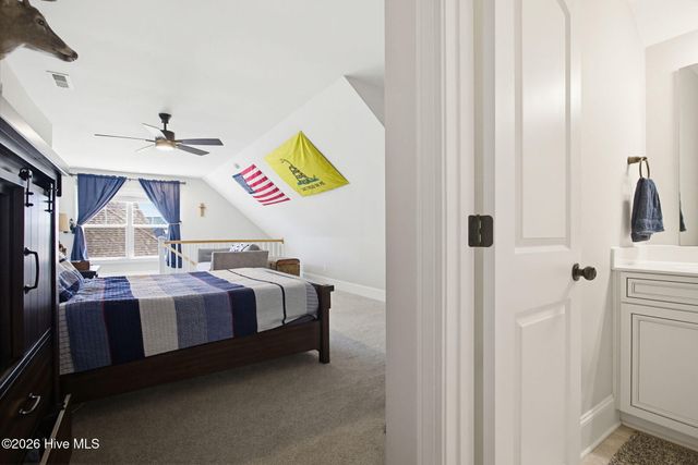 425 Lanyard Drive, Newport, NC 28570