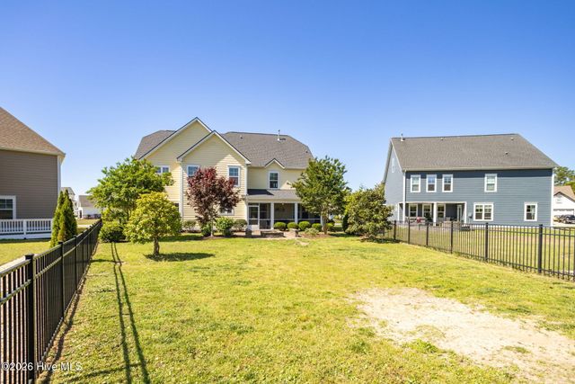 425 Lanyard Drive, Newport, NC 28570