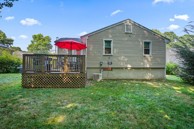 217 Macon Drive, Bridgeport, CT 06606