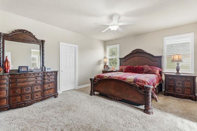 8301 Sienna Sand Dr, Sacramento, CA 95829