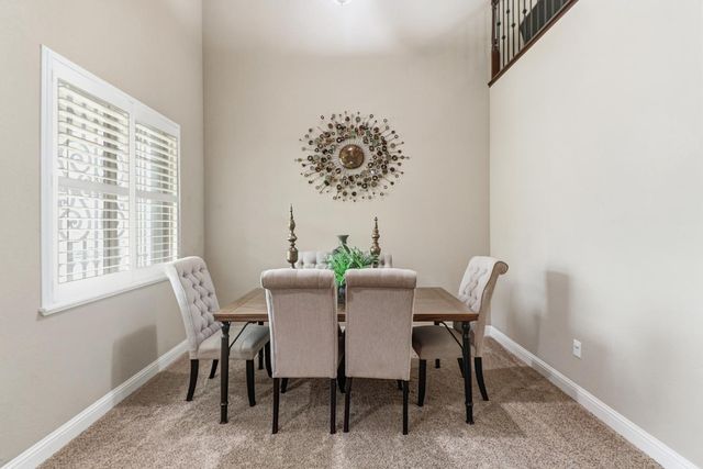 8301 Sienna Sand Dr, Sacramento, CA 95829