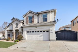 8301 Sienna Sand Dr, Sacramento, CA 95829