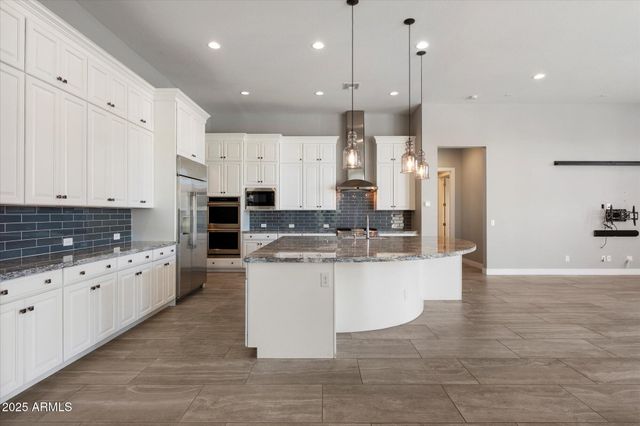 1270 E LYNX Way, Gilbert, AZ 85298