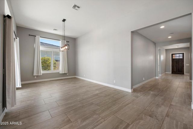 1270 E LYNX Way, Gilbert, AZ 85298