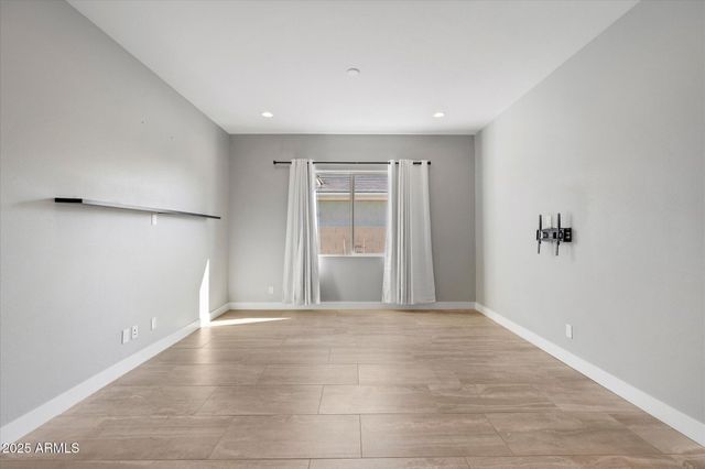 1270 E LYNX Way, Gilbert, AZ 85298