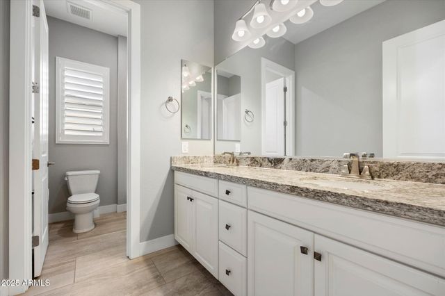 1270 E LYNX Way, Gilbert, AZ 85298