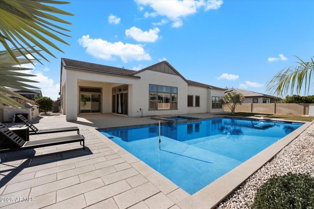 1270 E LYNX Way, Gilbert, AZ 85298